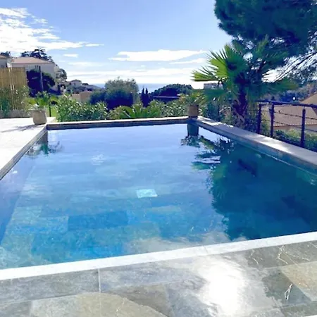 L Elegant summer house Nice Hébergement de vacances Nice