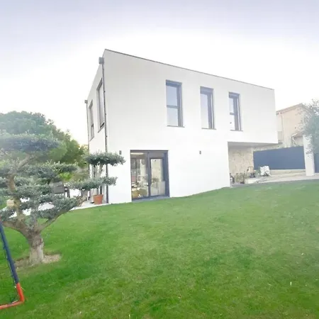 Hébergement de vacances L Elegant summer house Nice